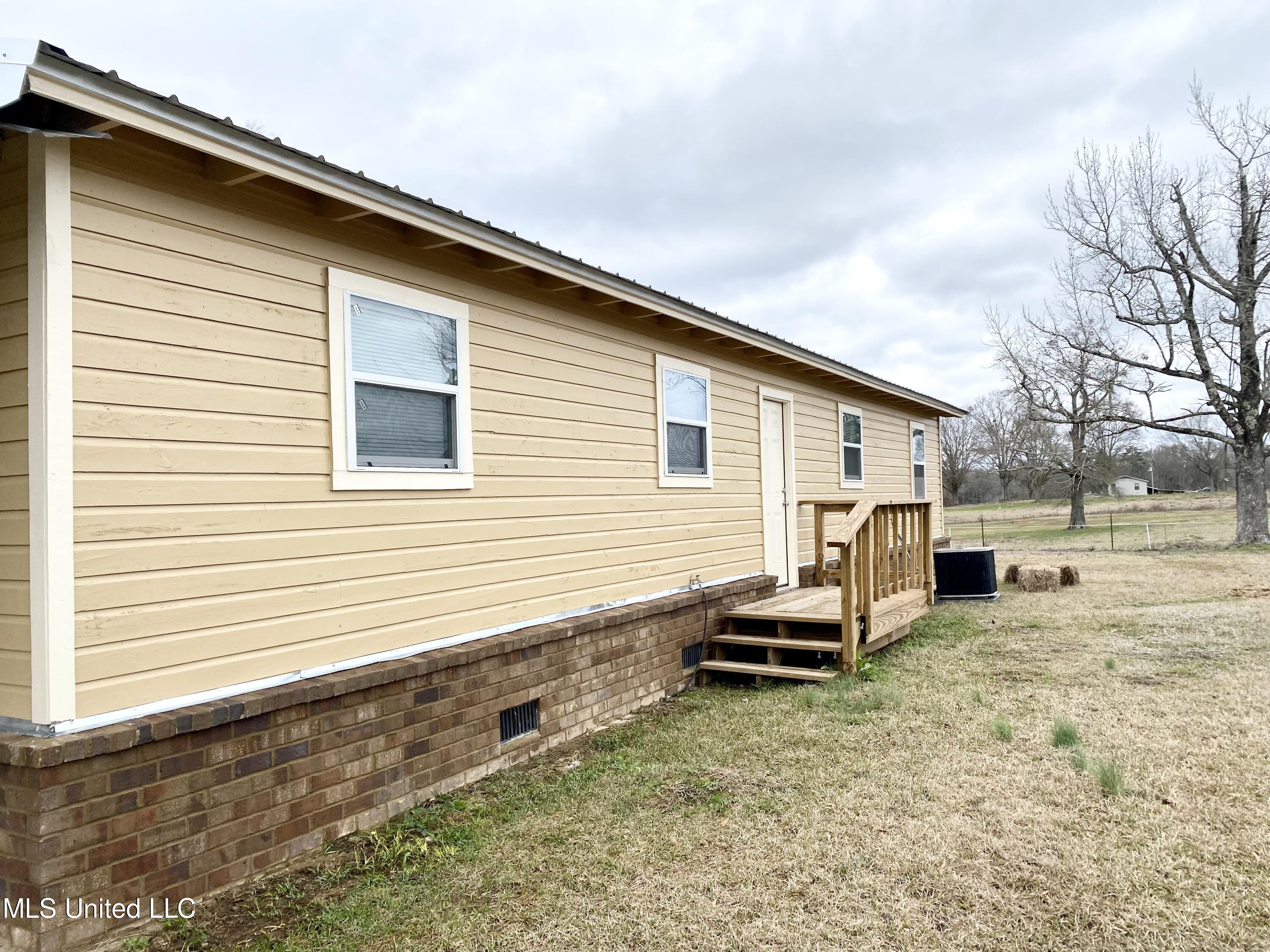 4370 North Berry Road Utica, MS 39175 - Photo 4 of 42 D77A1884-5382-4575-B68B-AF8FA0748DE2