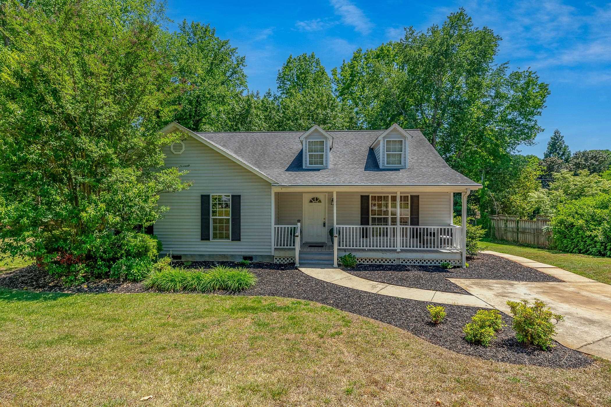 460 Ransdell Drive Spartanburg, SC 29307 - Photo 3 of 44