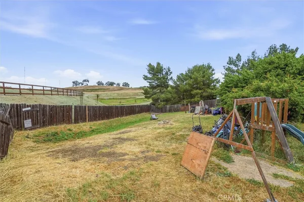 $699,999 | 1035 Pioneer Trail Road, Paso Robles, CA 93446