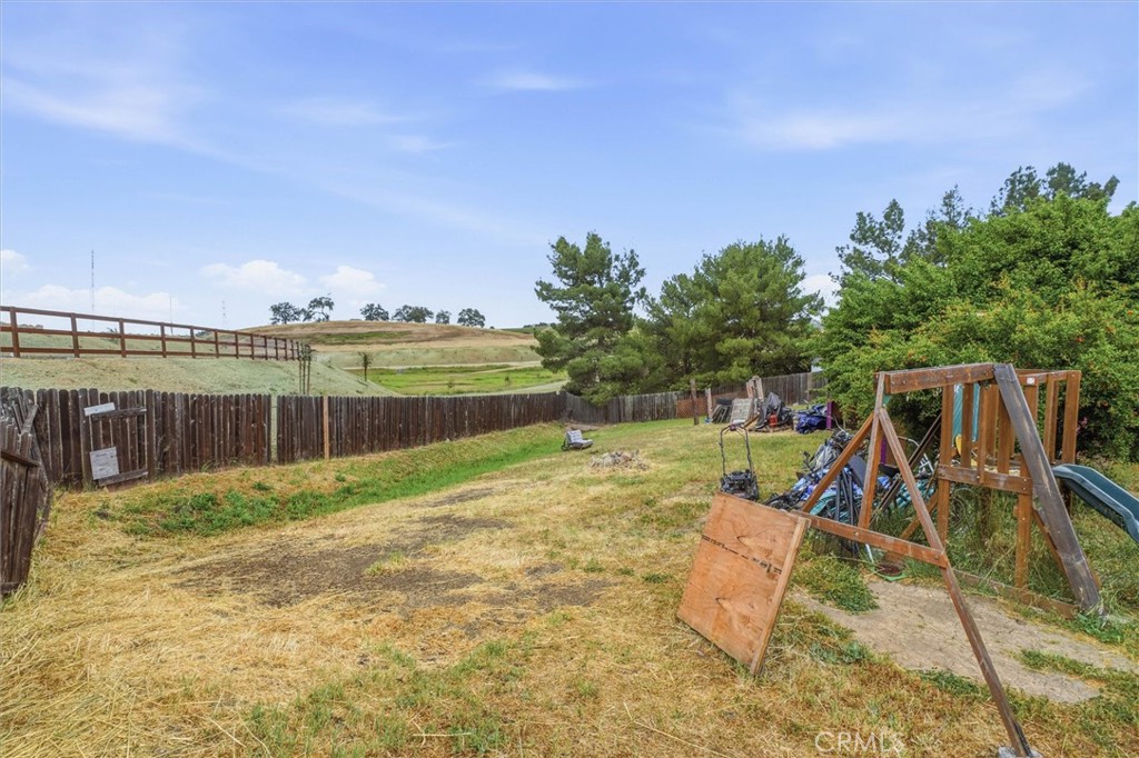 1035 Pioneer Trail Road Paso Robles, CA 93446 - Photo 6 of 29
