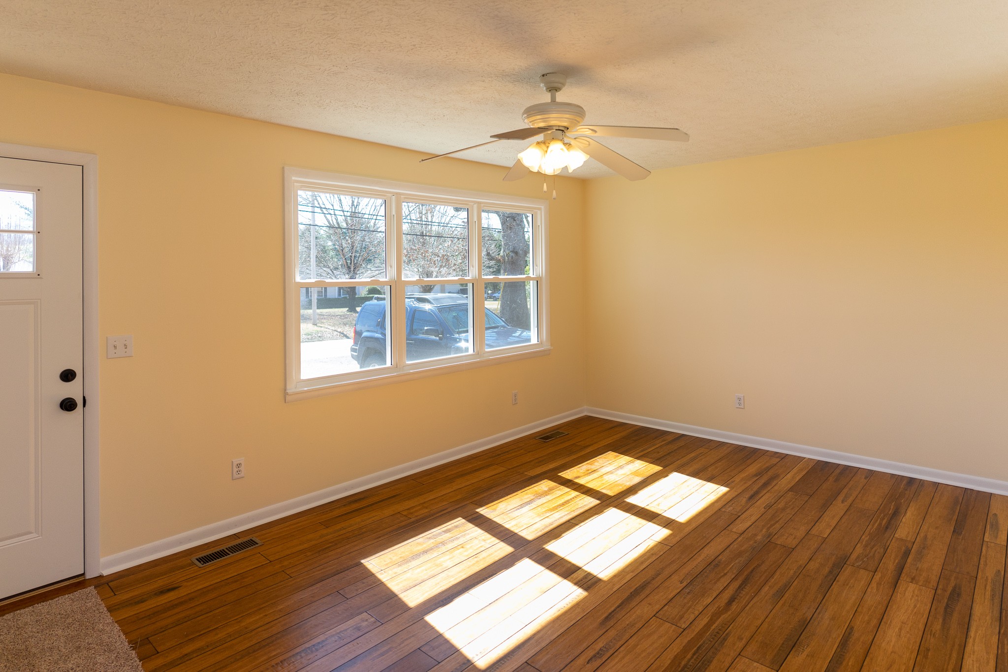 199 Old Bushy Branch Road Manchester, TN 37355 - Photo 5 of 15 Gallery Image 5