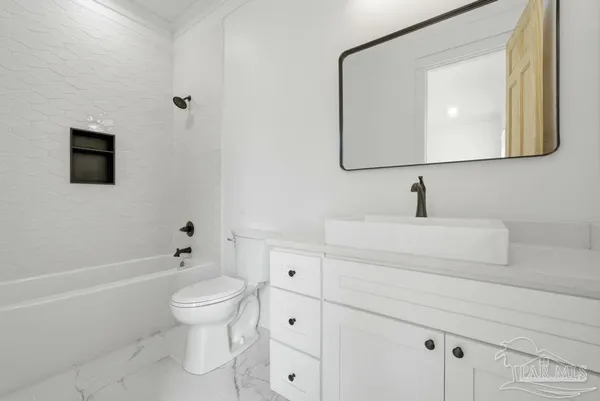 $1,995,000 | 7258 Captain Kidd Reef, Pensacola, FL 32507