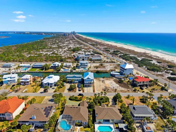 $1,995,000 | 7258 Captain Kidd Reef, Pensacola, FL 32507