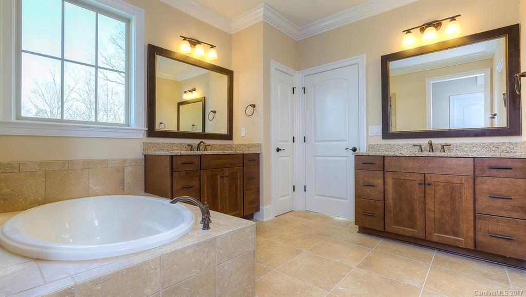 682 Zinnia Way, Unit 752 Tega Cay, SC 29708 - Photo 20 of 24 Gallery Image 20