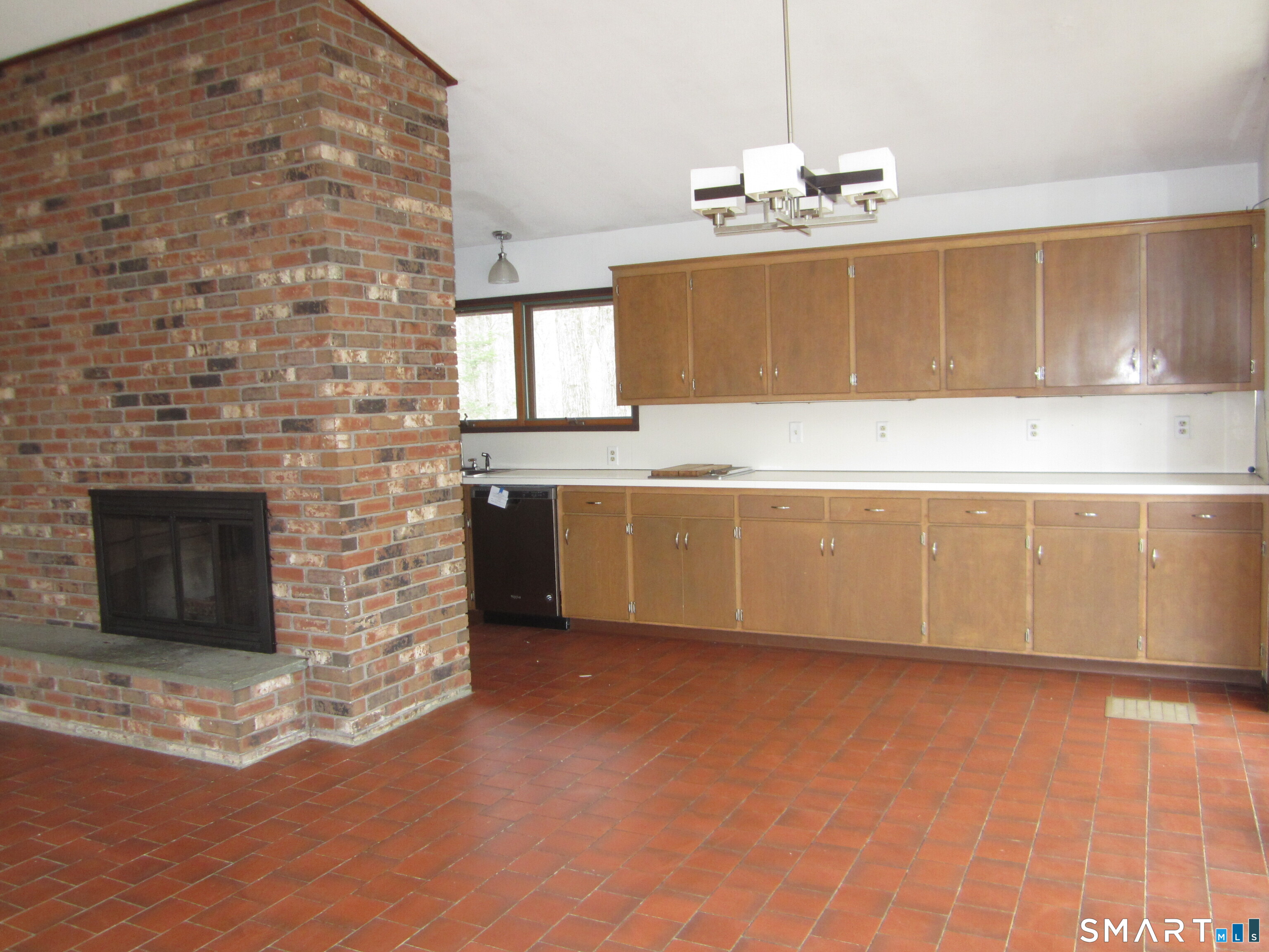 58 Candide Lane Mansfield, CT 06268 - Photo 4 of 15