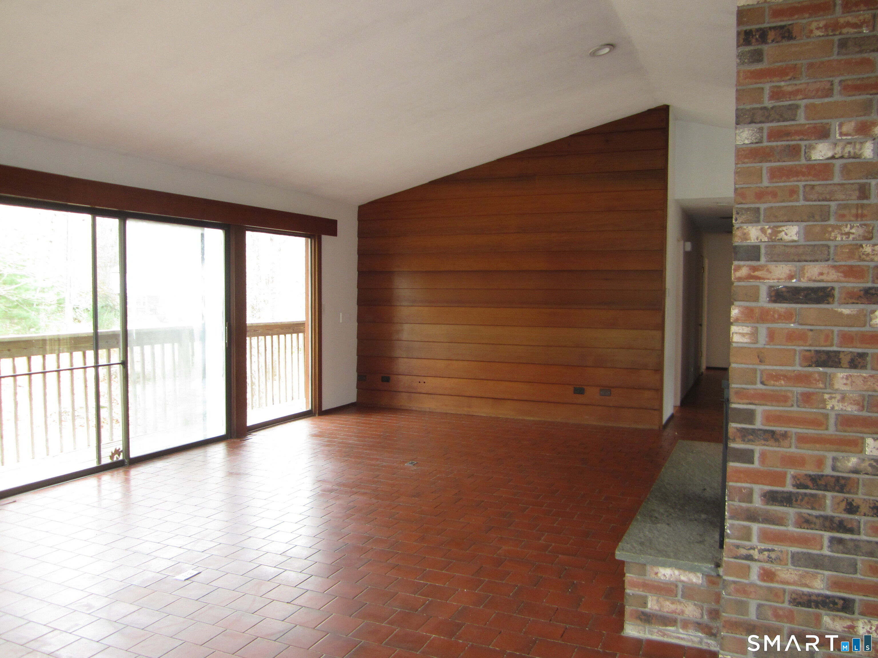 58 Candide Lane Mansfield, CT 06268 - Photo 5 of 15