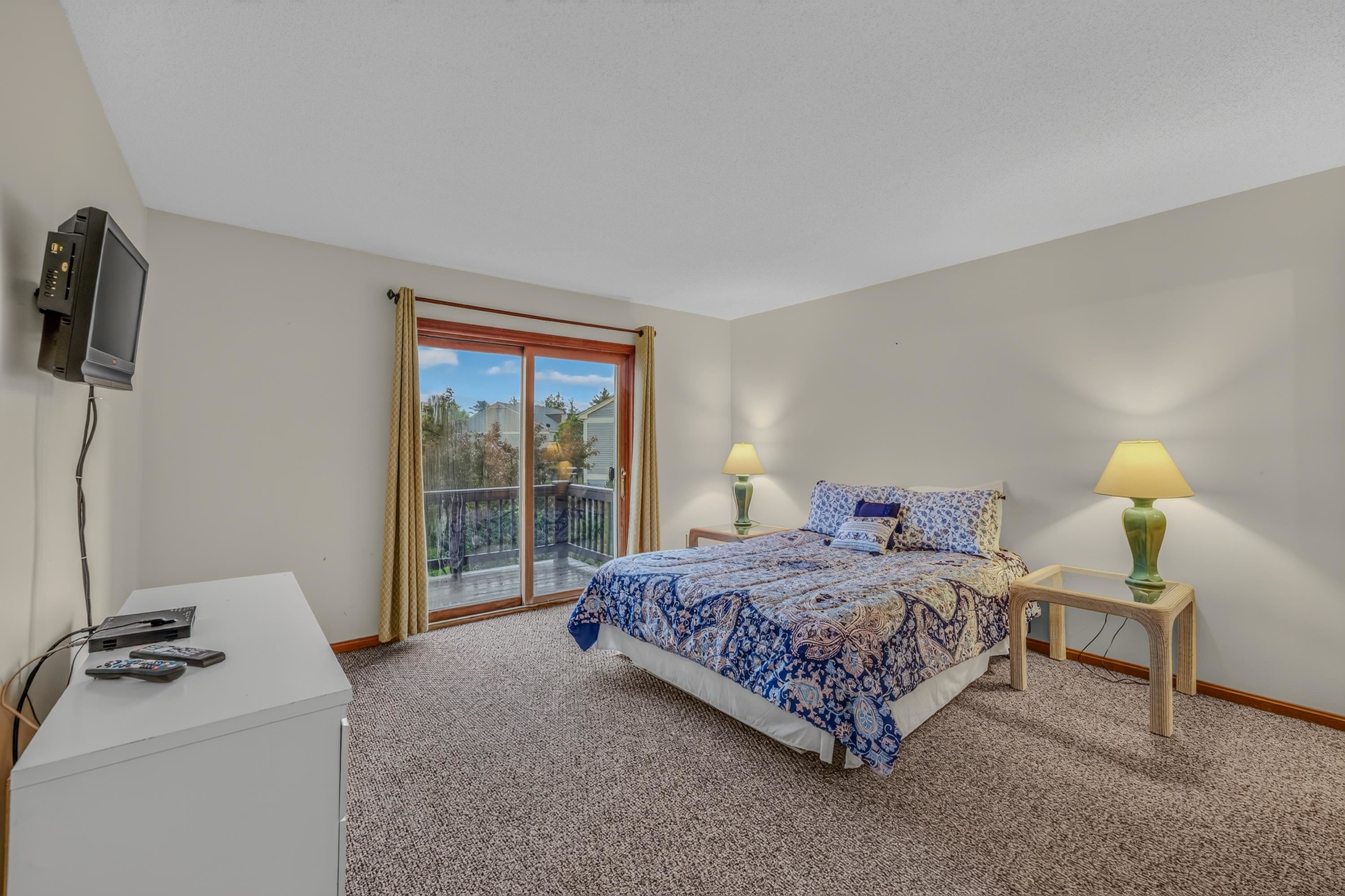10 Stickney Way, Unit 16 Carroll, NH 03595 - Photo 18 of 27