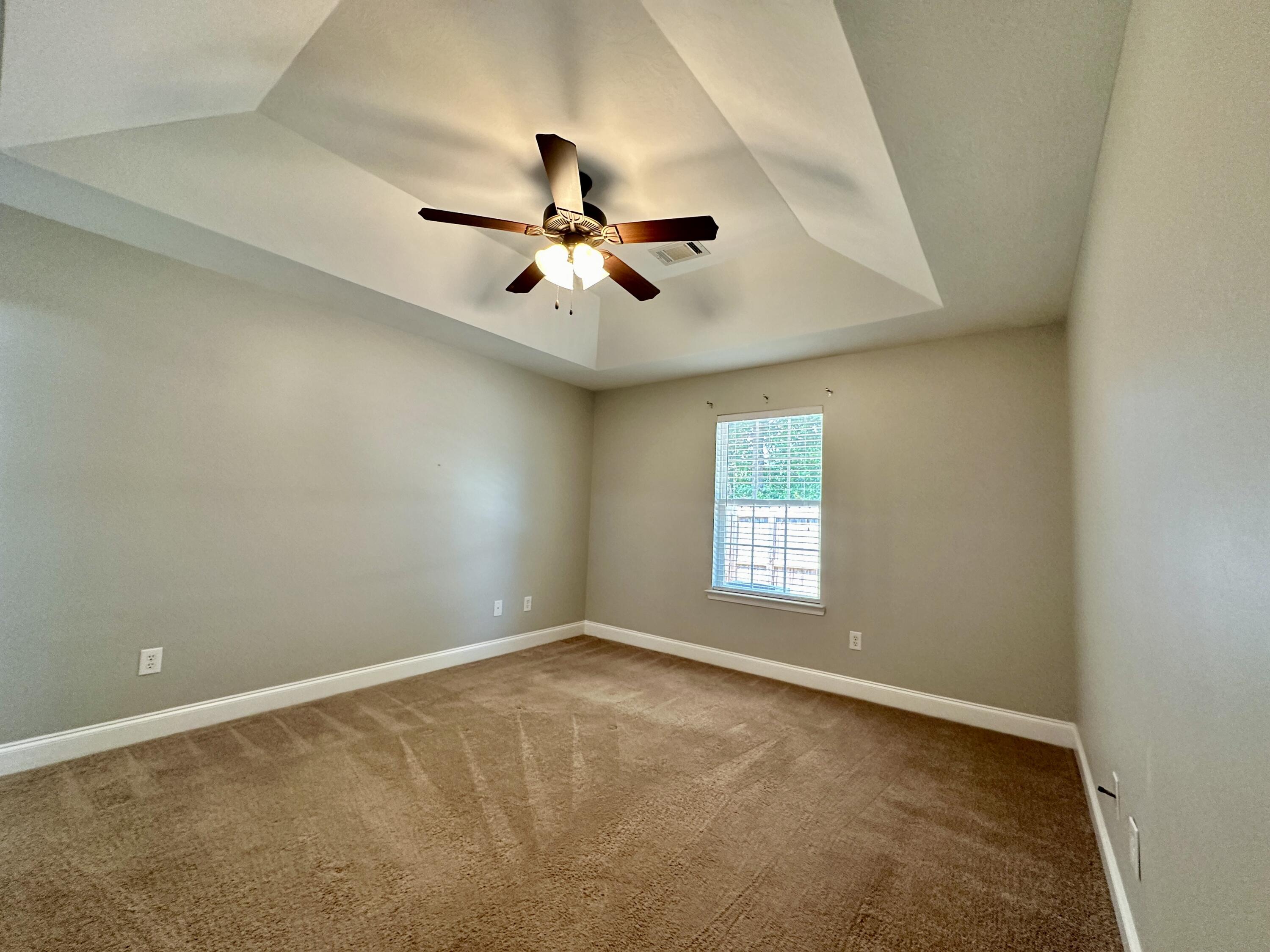 139 Winnipeg Road North Augusta, SC 29841 - Photo 15 of 22 Primary bedroom