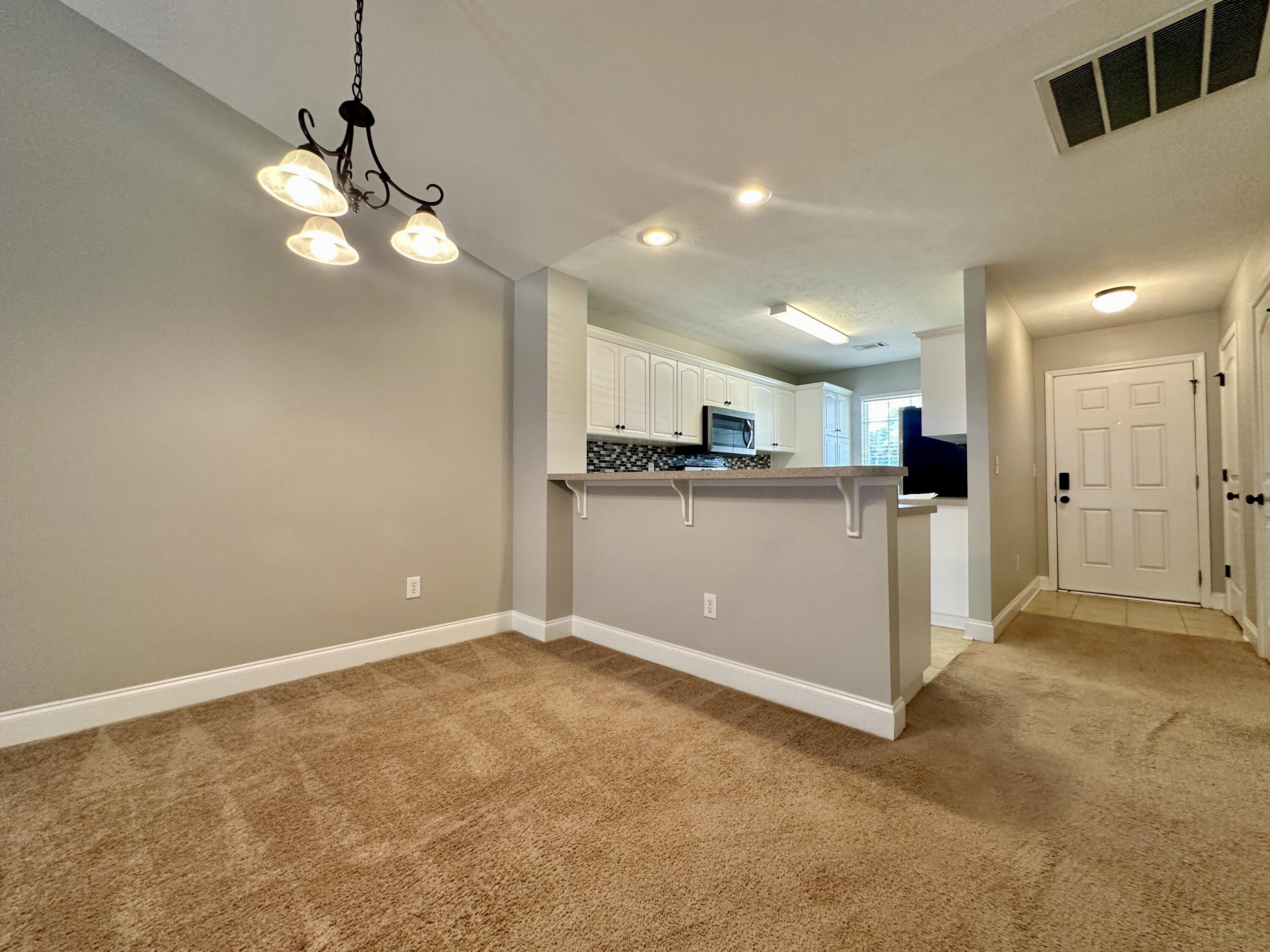 139 Winnipeg Road North Augusta, SC 29841 - Photo 8 of 22 Dining area