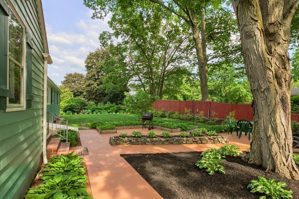 50 Colonial Road Lawrence, MA 01843 - Photo 26 of 29 Gallery Image 26