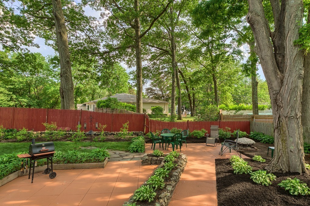 50 Colonial Road Lawrence, MA 01843 - Photo 3 of 29 Gallery Image 3