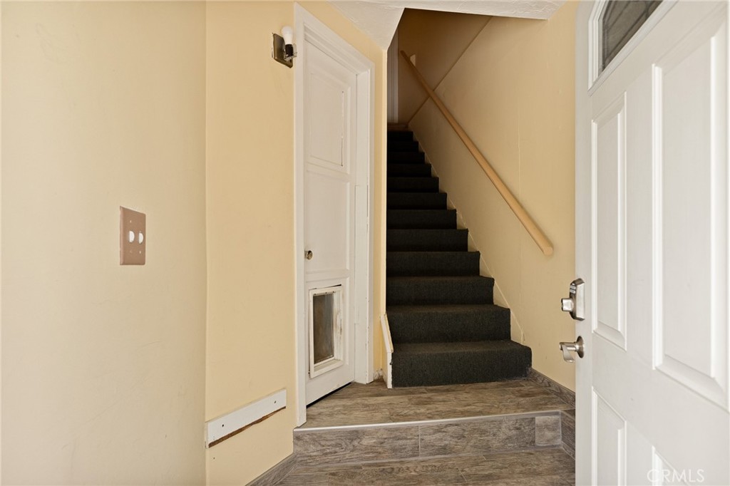 33159 Ridge Drive Running Springs, CA 92382 - Photo 21 of 24 a view of entryway