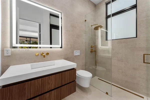 $5,995,000 | 9525 Southwest 95th Court, Miami, FL 33176