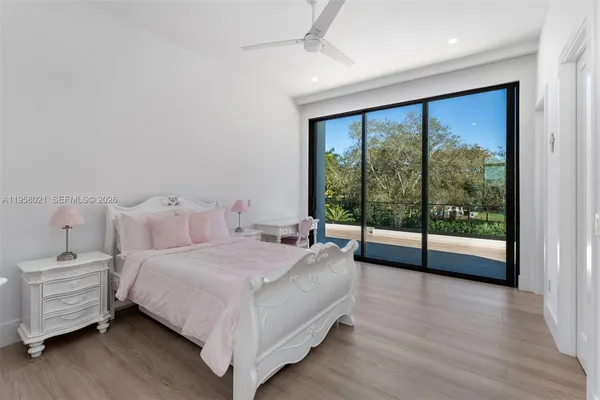 $5,995,000 | 9525 Southwest 95th Court, Miami, FL 33176