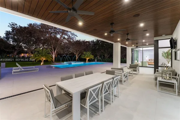 $5,995,000 | 9525 Southwest 95th Court, Miami, FL 33176
