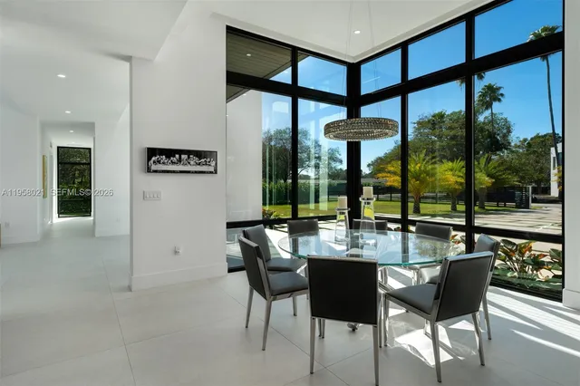 $5,995,000 | 9525 Southwest 95th Court, Miami, FL 33176