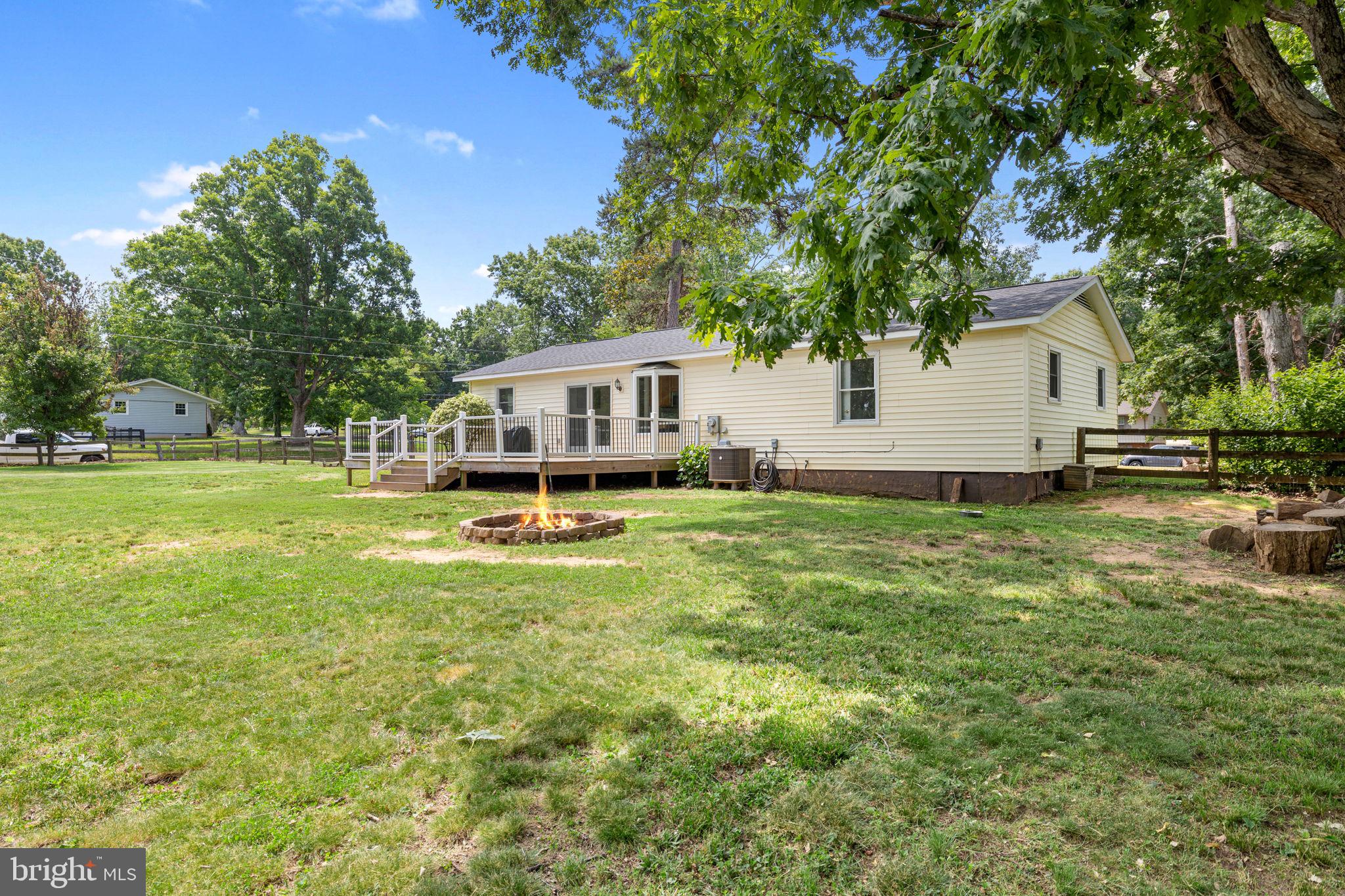 12237 Randle Lane Culpeper, VA 22701 - Photo 22 of 31 a house view with a garden space