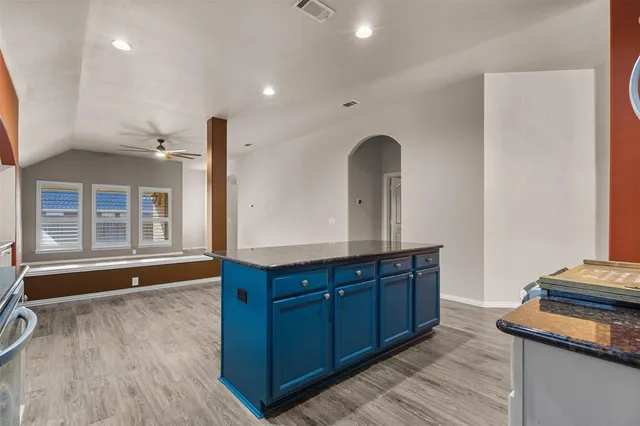 $2,900 | 1214 Inglewood Drive, Mansfield, TX 76063