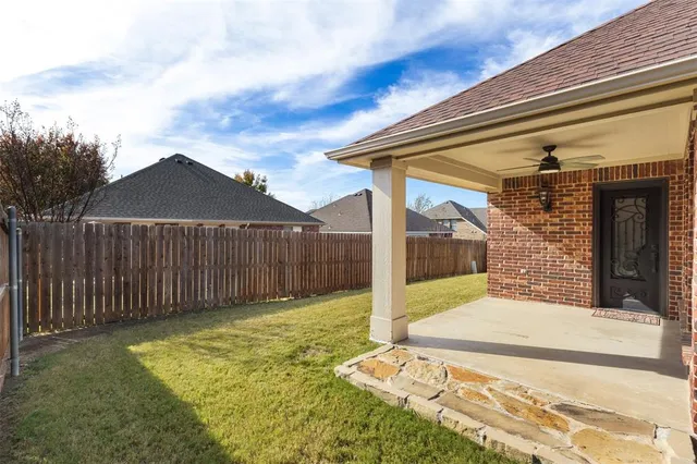 $2,900 | 1214 Inglewood Drive, Mansfield, TX 76063
