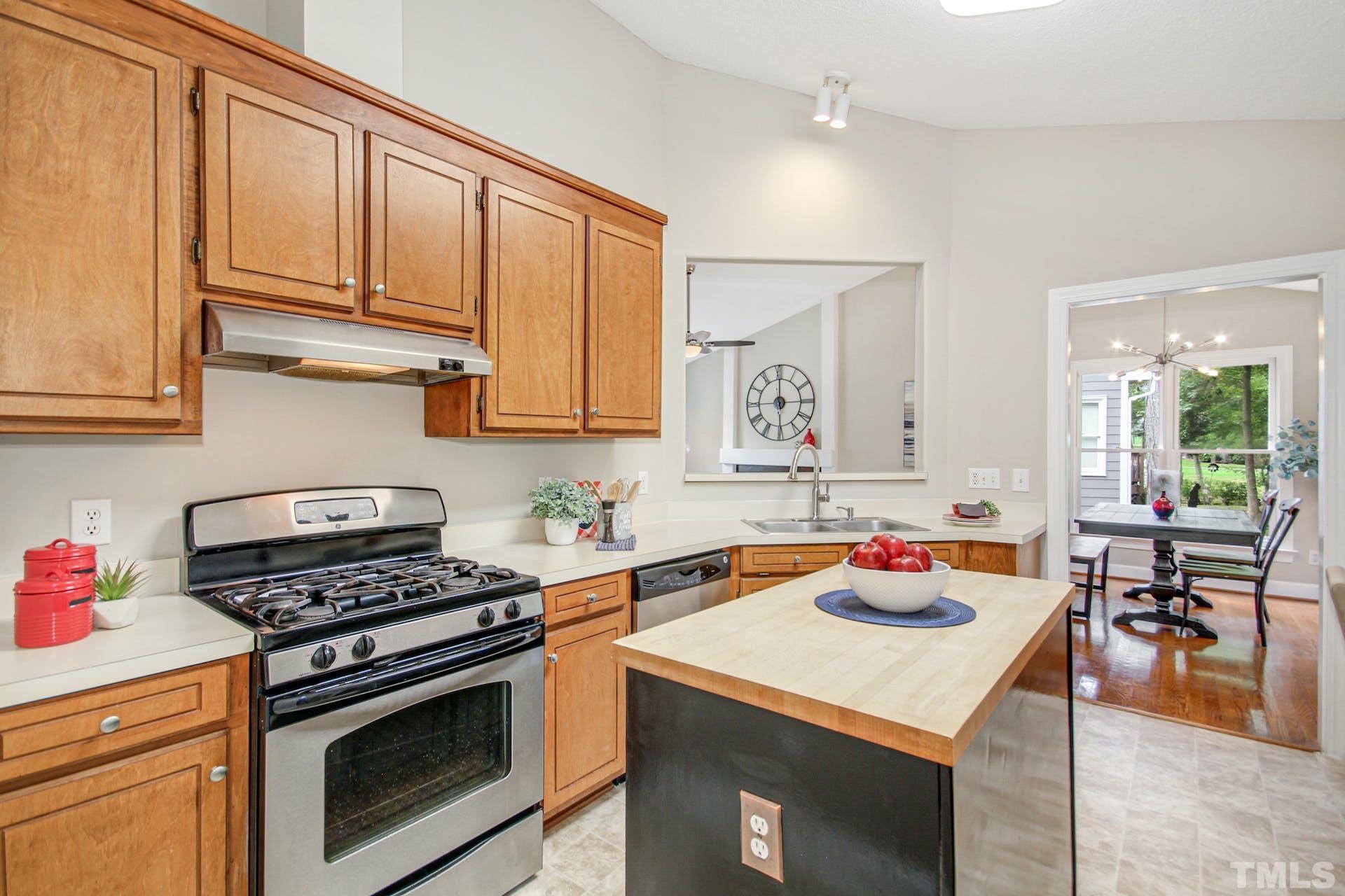 1549 Long Cove Court Raleigh, NC 27604 - Photo 12 of 23