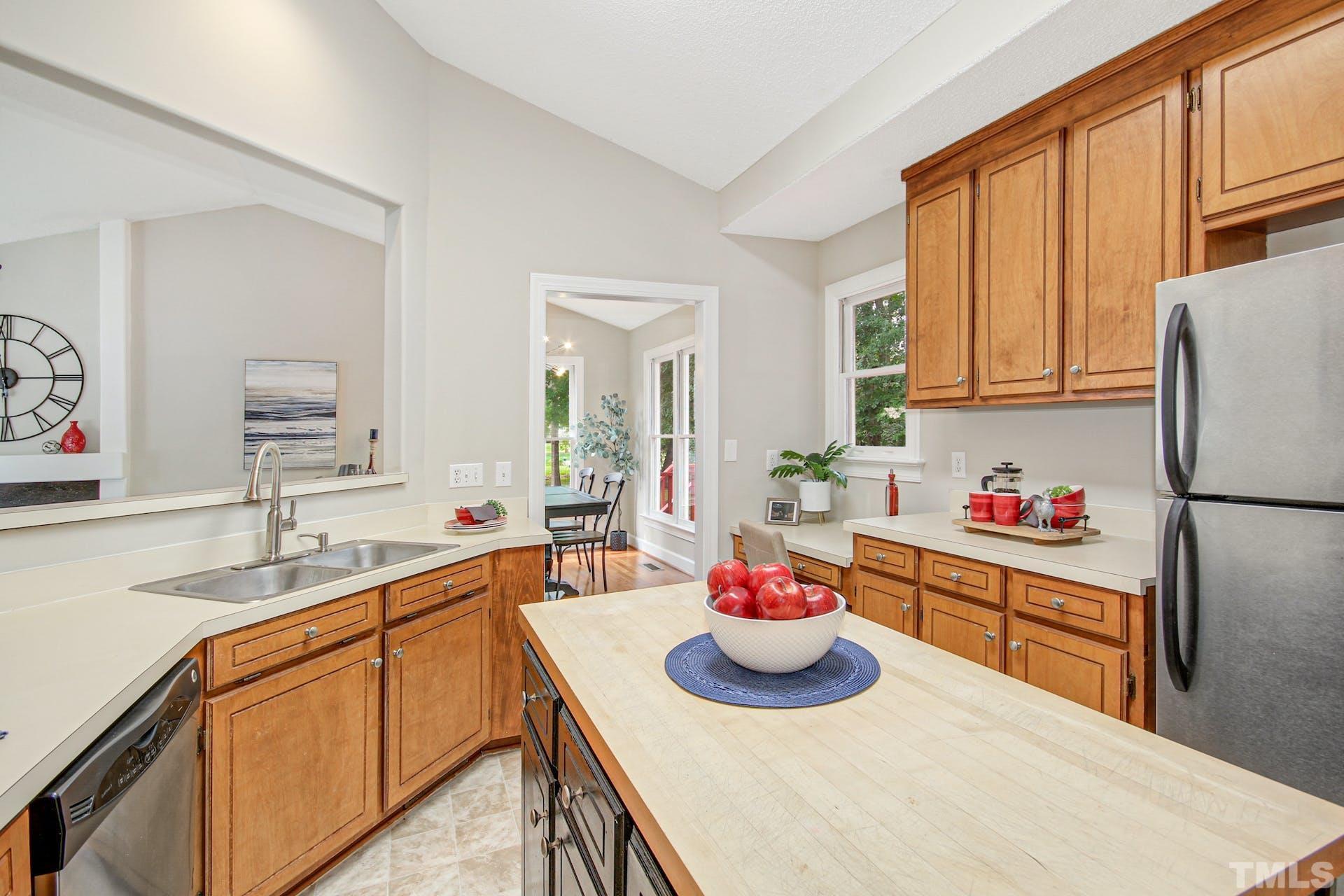 1549 Long Cove Court Raleigh, NC 27604 - Photo 13 of 23