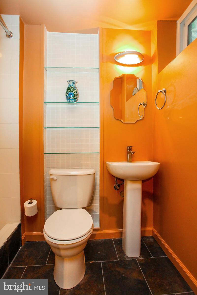 2101 Reedie Drive Silver Spring, MD 20902 - Photo 22 of 30 Bath