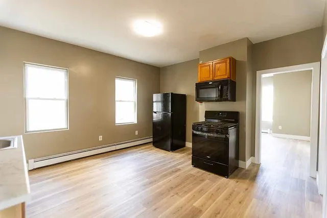 $1,800 | 11 Kelly Street, Unit 1, Providence, RI 02909