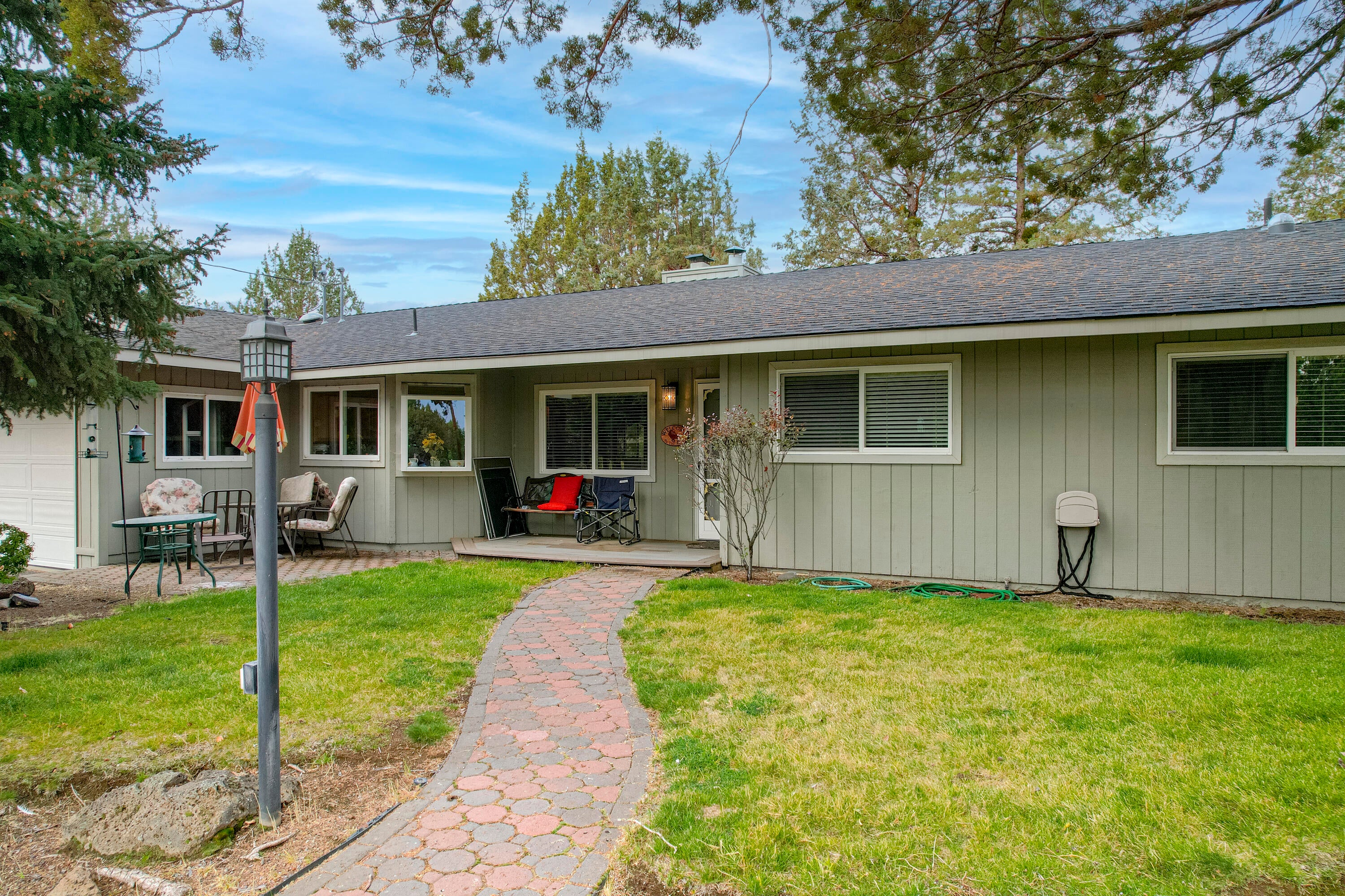 22075 Bear Creek Road Bend, OR 97701 - Photo 11 of 95 22075-012