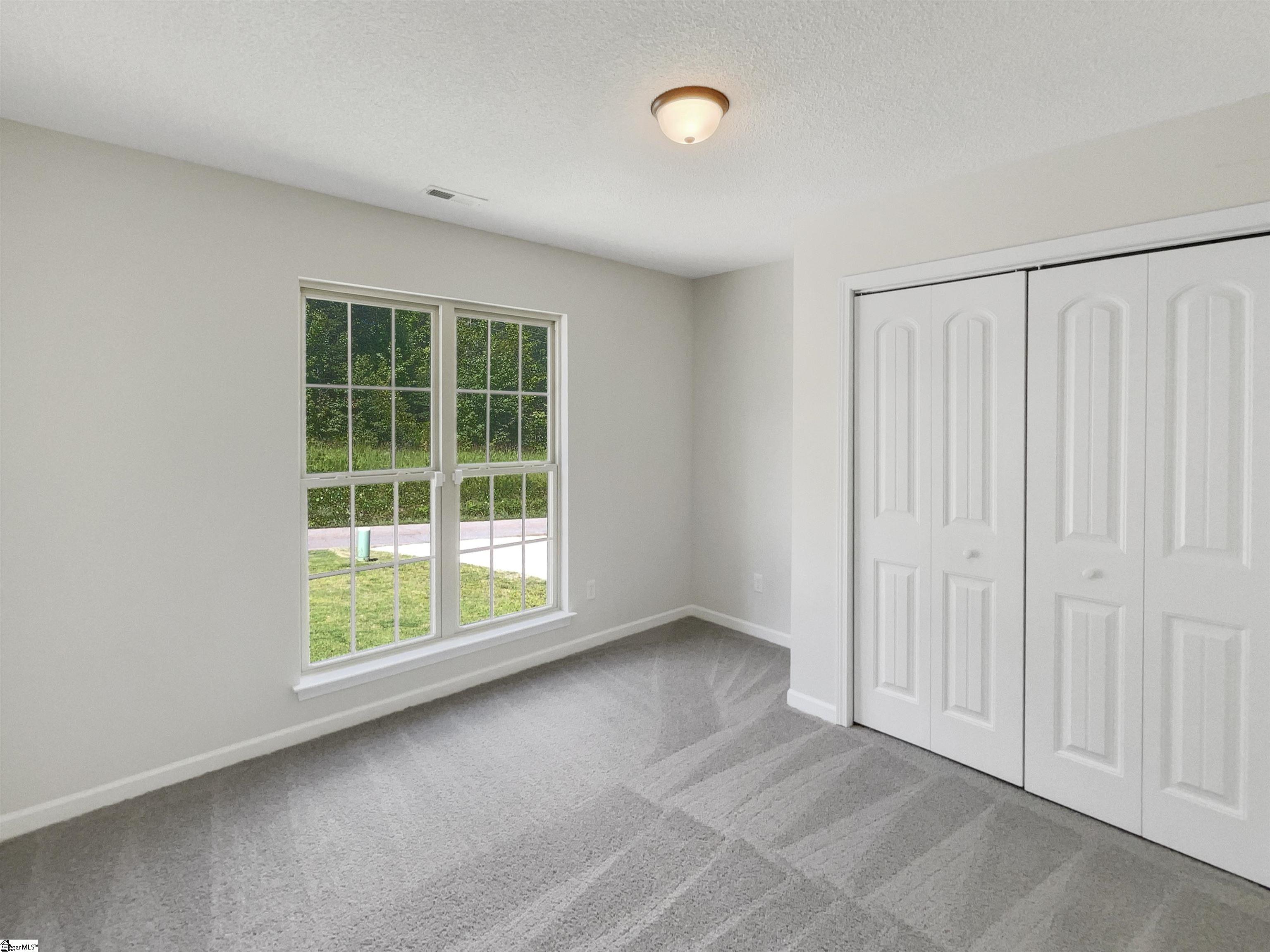 180 Gentry Road Spartanburg, SC 29301 - Photo 10 of 18