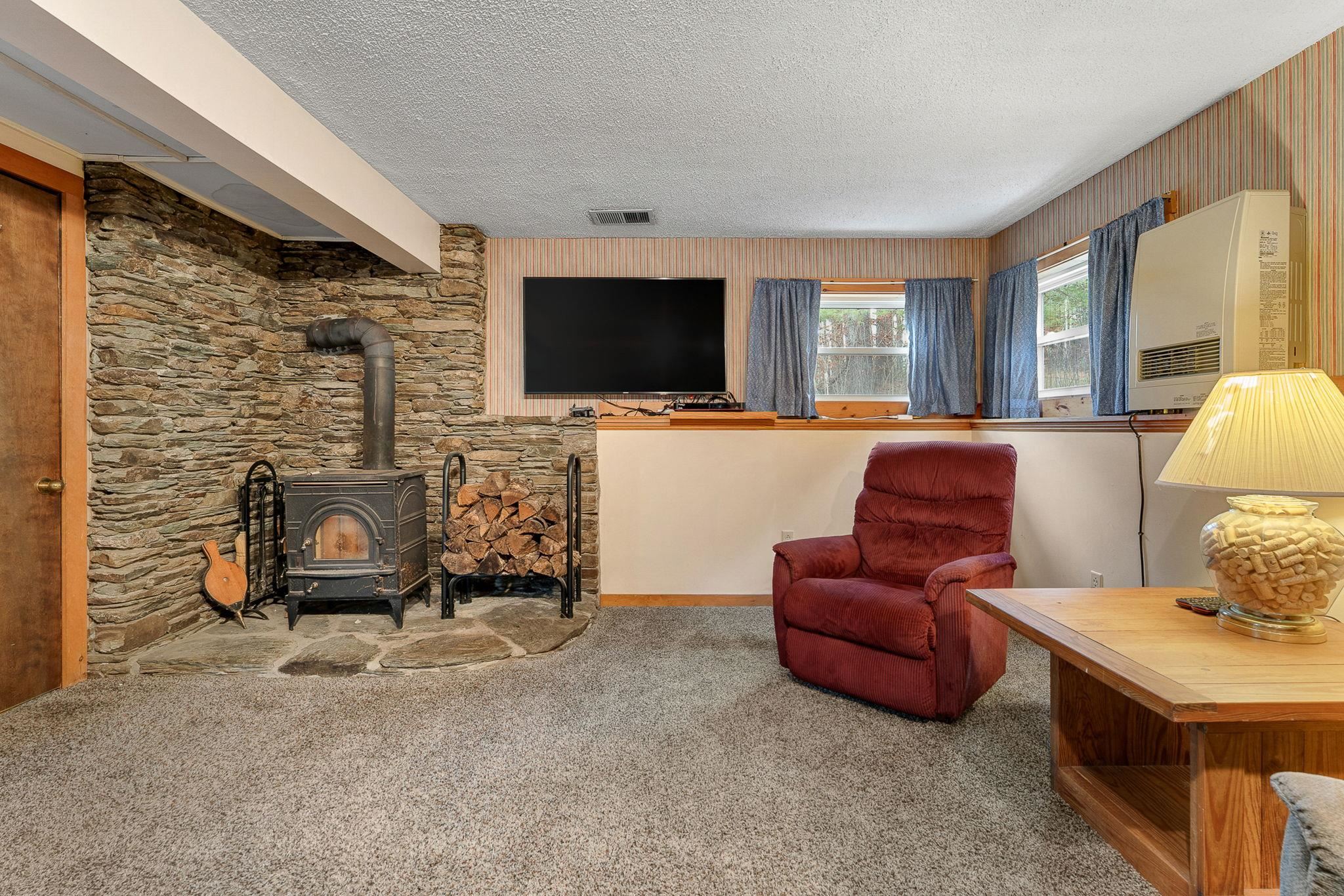 1610 Stony Brook Road Northfield, VT 05663 - Photo 35 of 59