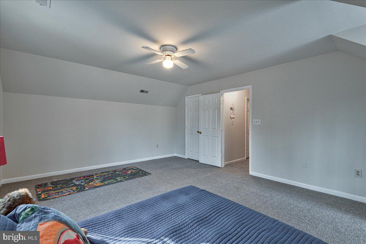 7 Deer Run Road Stafford, VA 22556 - Photo 27 of 48 Spacious 3nd Bedroom with WIC