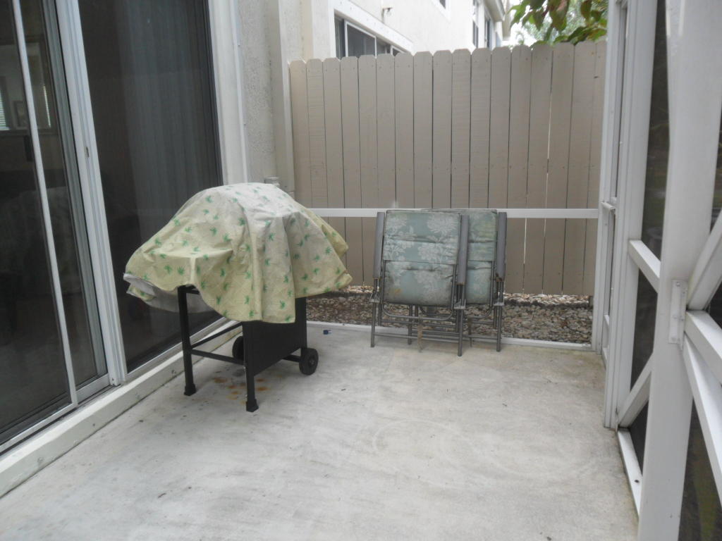 1031 Woodfield Road Greenacres, FL 33415 - Photo 29 of 29 SAM_4344