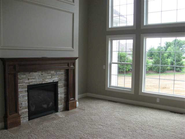 6664 Eagle Ridge Road Bettendorf, IA 52722 - Photo 4 of 24 Gallery Image 4