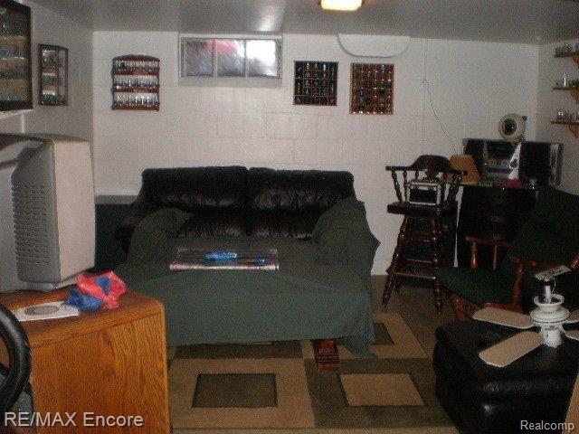 2475 Mann Road Waterford, MI 48329 - Photo 7 of 10 FINISHED BASEMENT.jpg
