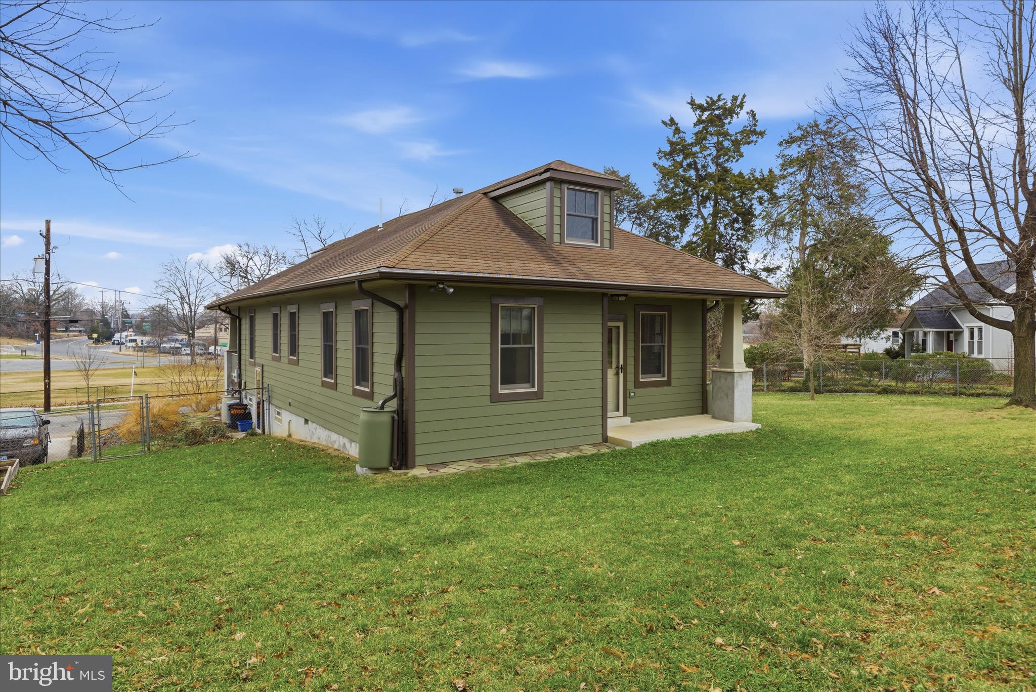 2400 Valley Way Cheverly, MD 20785 - Photo 32 of 41