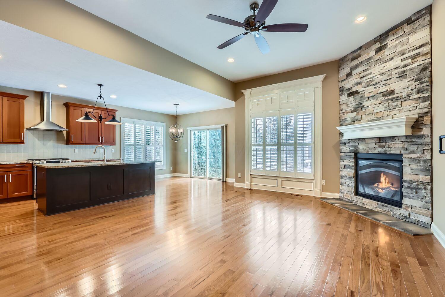 9040 Samari Place Powell, OH 43065 - Photo 4 of 31 Great Room