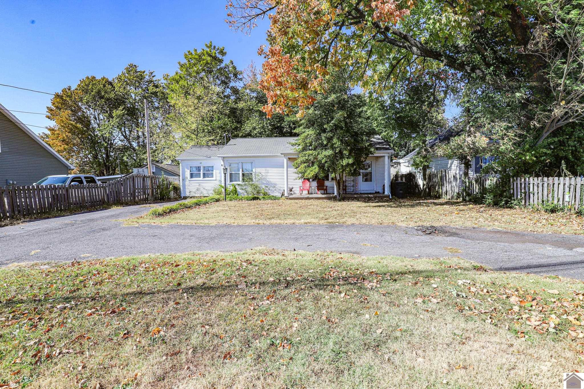 3517 Clinton Road Paducah, KY 42001 - Photo 1 of 1 Photo 1