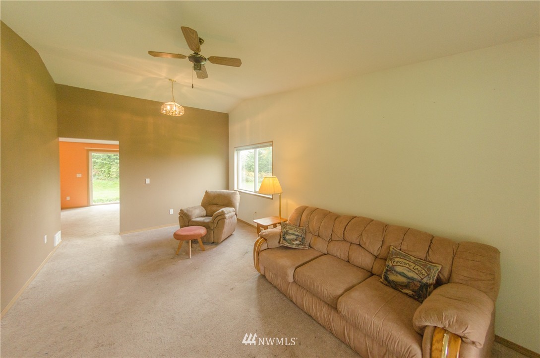 133 Wisner Creek Road Chehalis, WA 98532 - Photo 10 of 24
