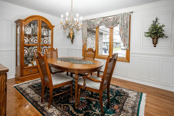 $474,900 | 7525 Halesia Court, Orland Park, IL 60462