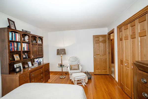 $474,900 | 7525 Halesia Court, Orland Park, IL 60462