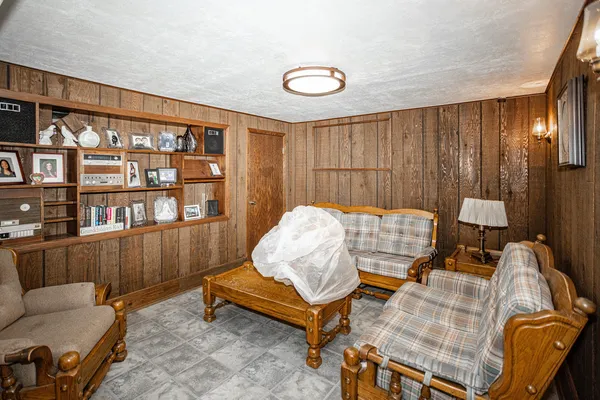 $474,900 | 7525 Halesia Court, Orland Park, IL 60462