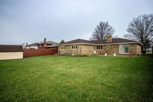 $474,900 | 7525 Halesia Court, Orland Park, IL 60462