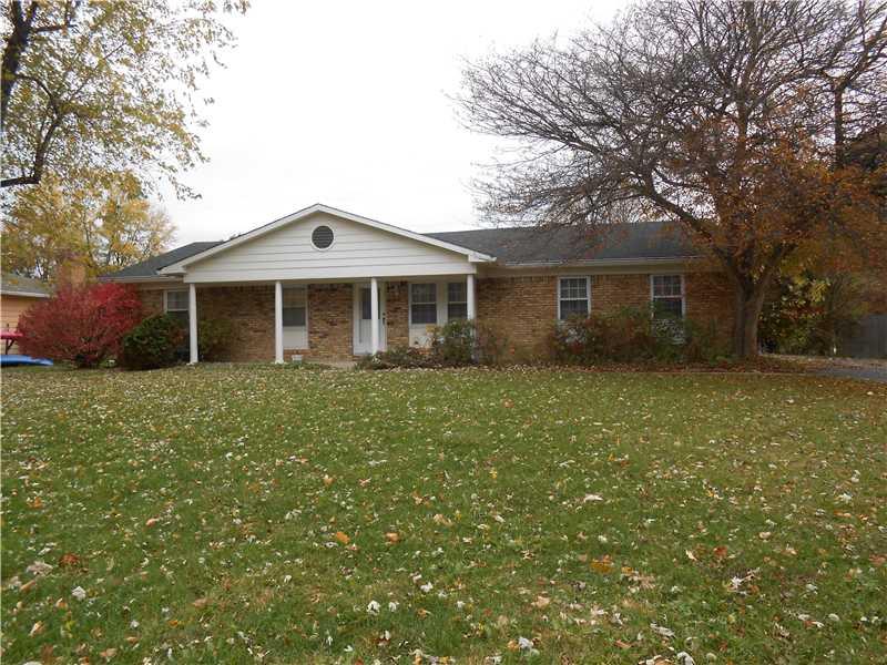 90 Park View Road Carmel, IN 46032 - Photo 1 of 14 Gallery Image 1