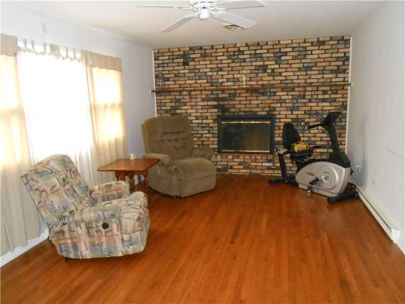 90 Park View Road Carmel, IN 46032 - Photo 8 of 14 Gallery Image 8