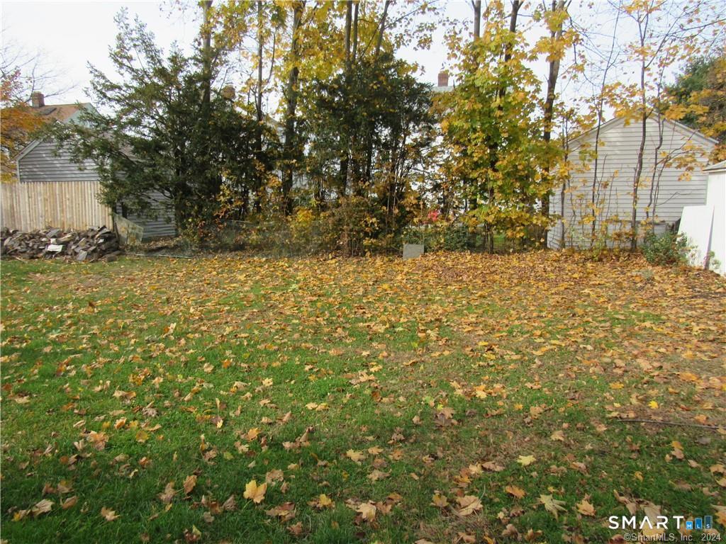36 Rochford Avenue Hamden, CT 06514 - Photo 29 of 36