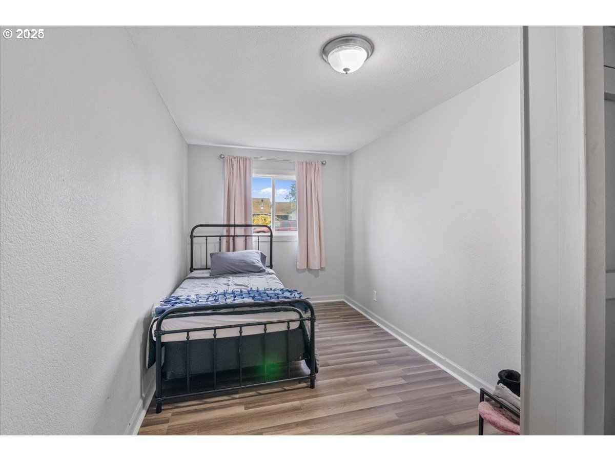 4020 Gary Street Northeast Keizer, OR 97303 - Photo 23 of 47