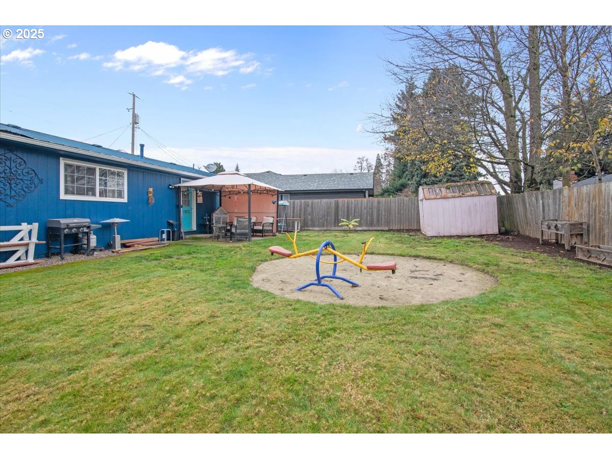 4020 Gary Street Northeast Keizer, OR 97303 - Photo 33 of 47