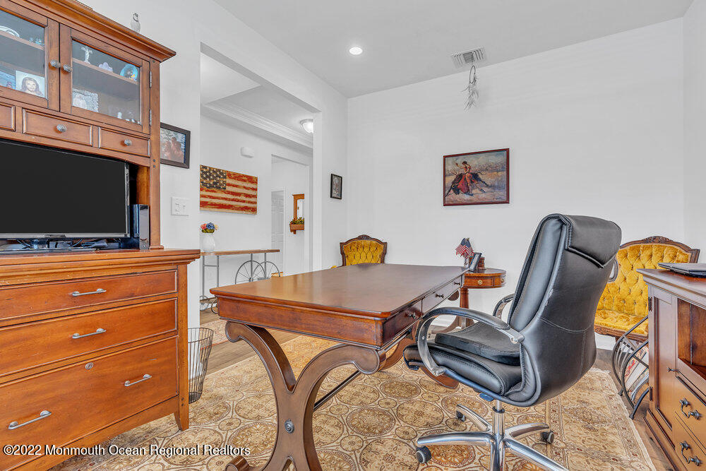 22 Harvest Ridge Road Howell, NJ 07731 - Photo 20 of 38 032_dsc05378