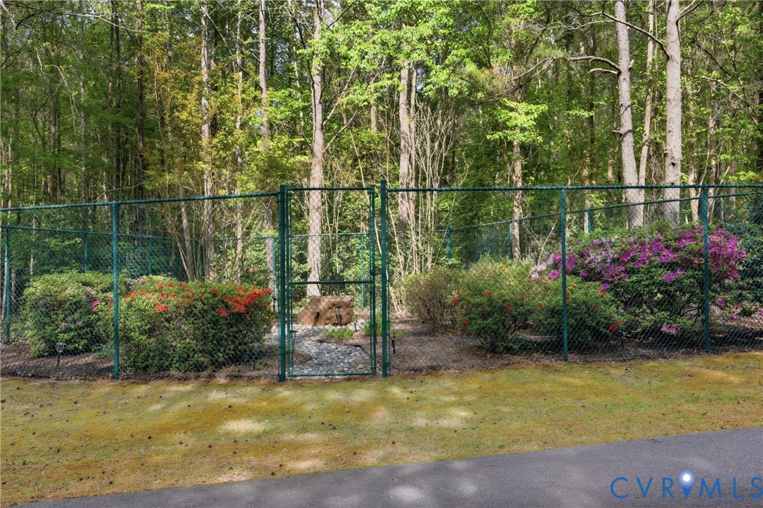 13265 Coulbourn Road Saluda, VA 23149 - Photo 54 of 62 Green chain-link fence with an integrated gate, bo