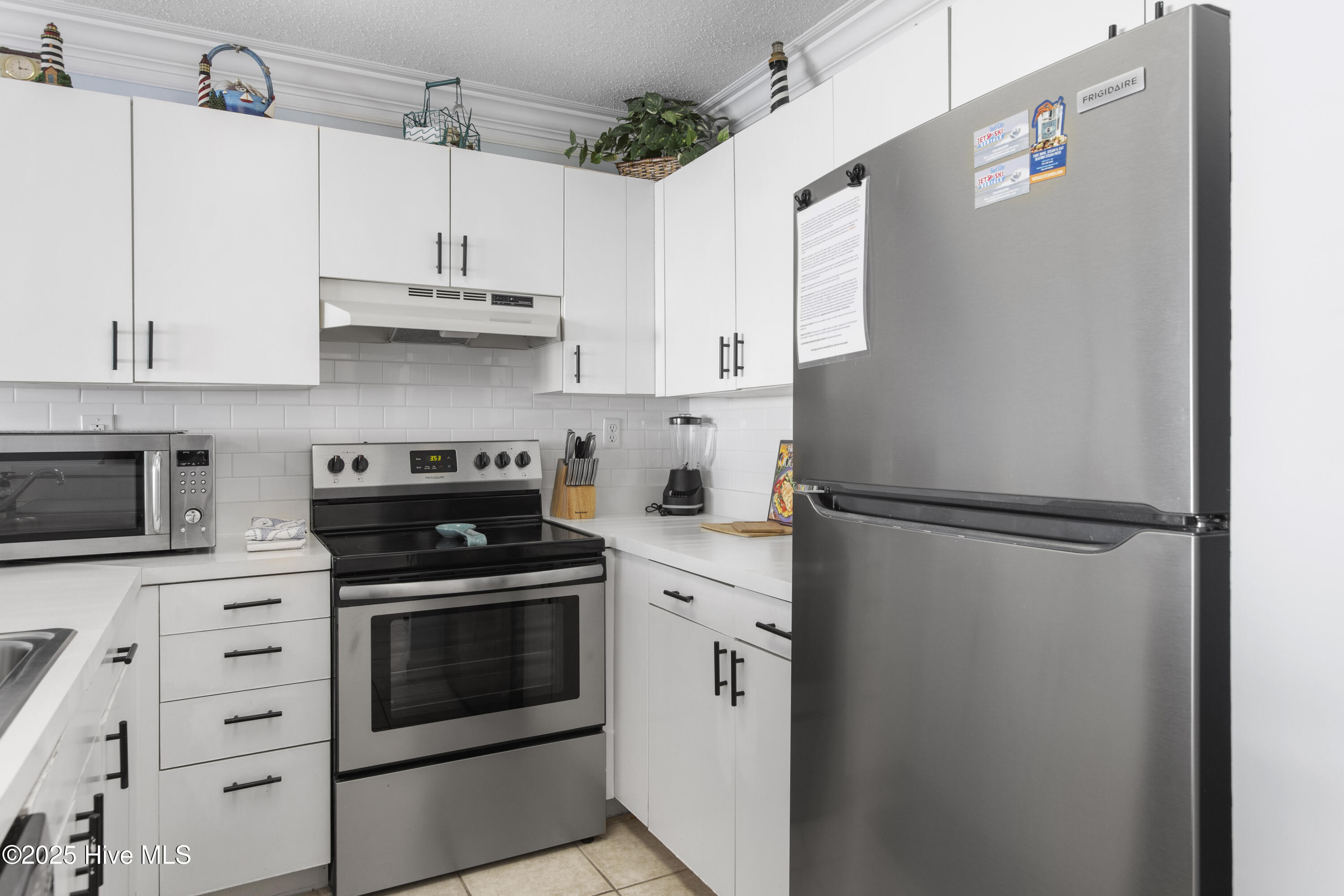 790 New River Inlet Road, Unit 219B North Topsail Beach, NC 28460 - Photo 6 of 28 06